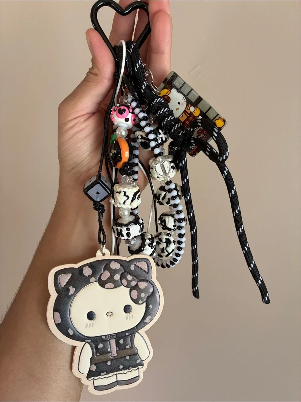 Black & White Hello Kitty Cute Keychain Bag Charm